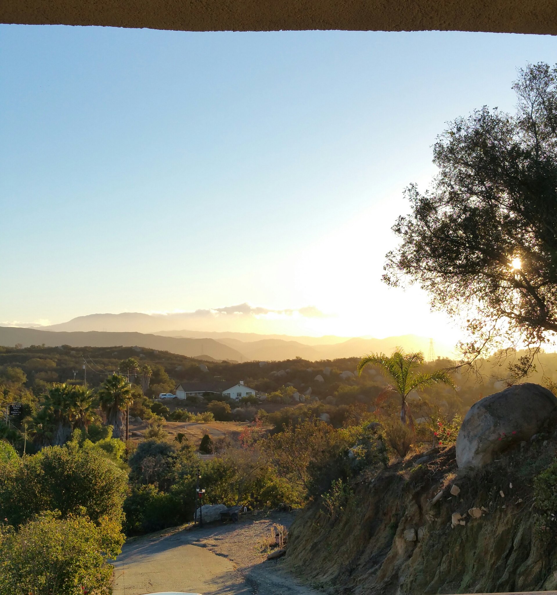 Fallbrook House: 2761 Joan Lane