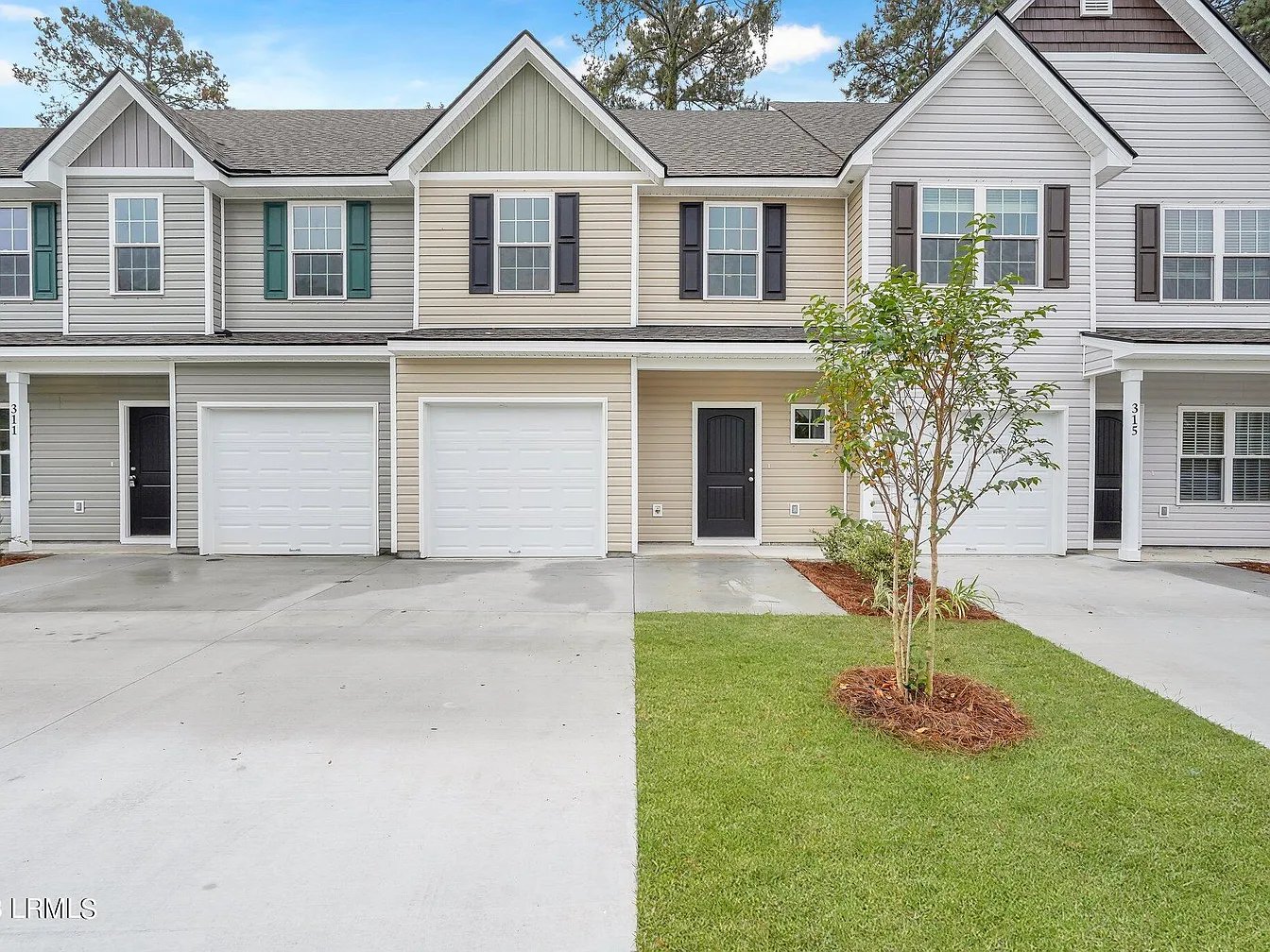 Beaufort Townhome: 313 Dante Cir
