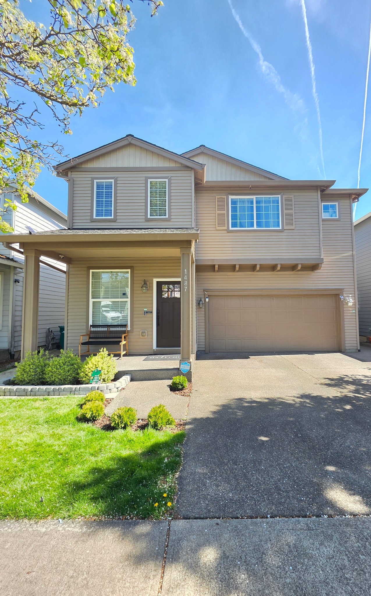 Troutdale House: 1487 NE Kokanee Ln