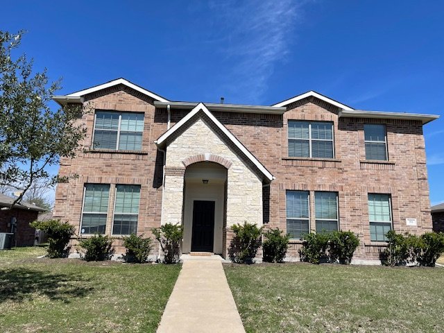 Royse City House: 504 Ame Lane