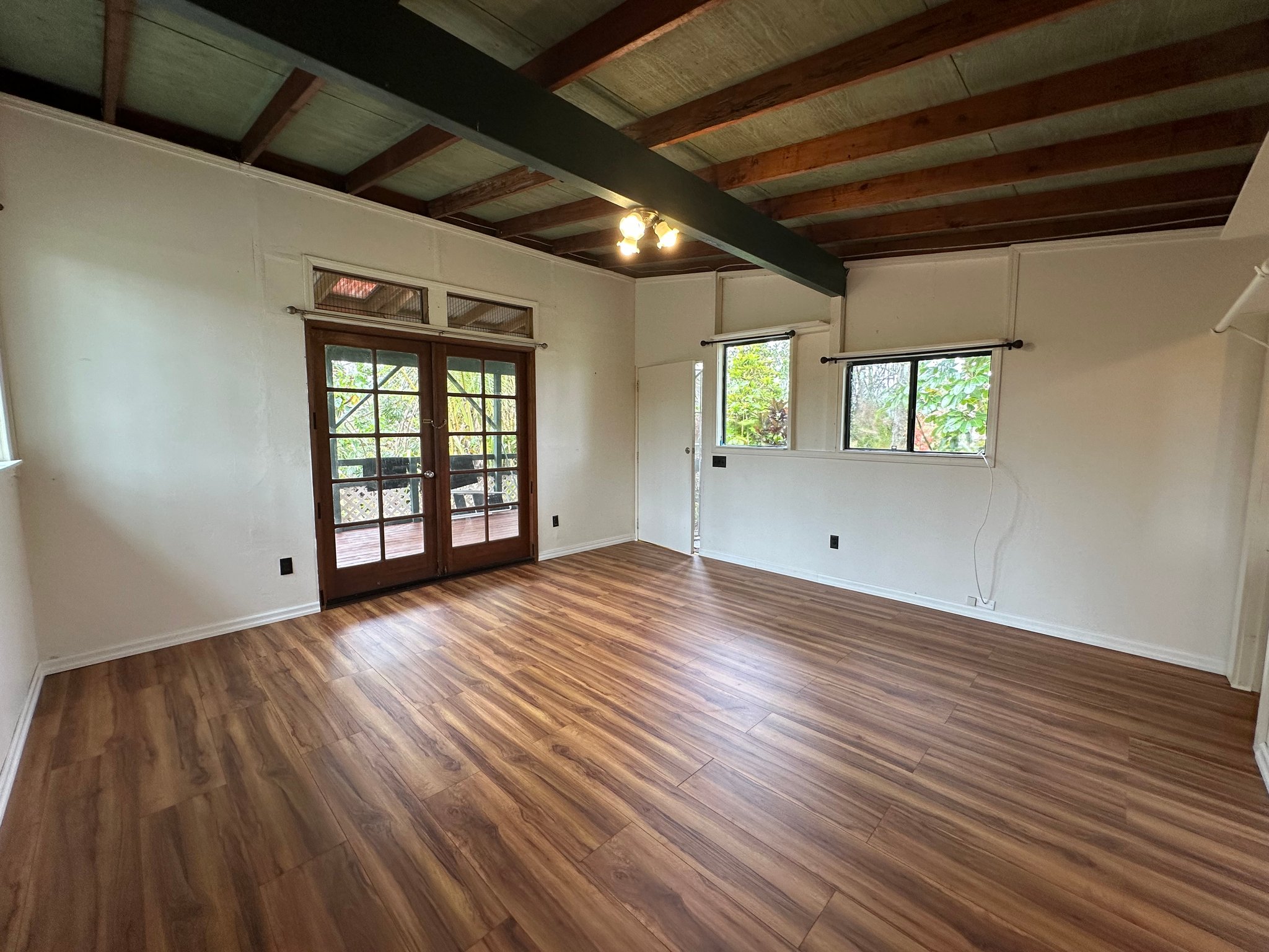 Pahoa House: 16-2110 Hibiscus Drive