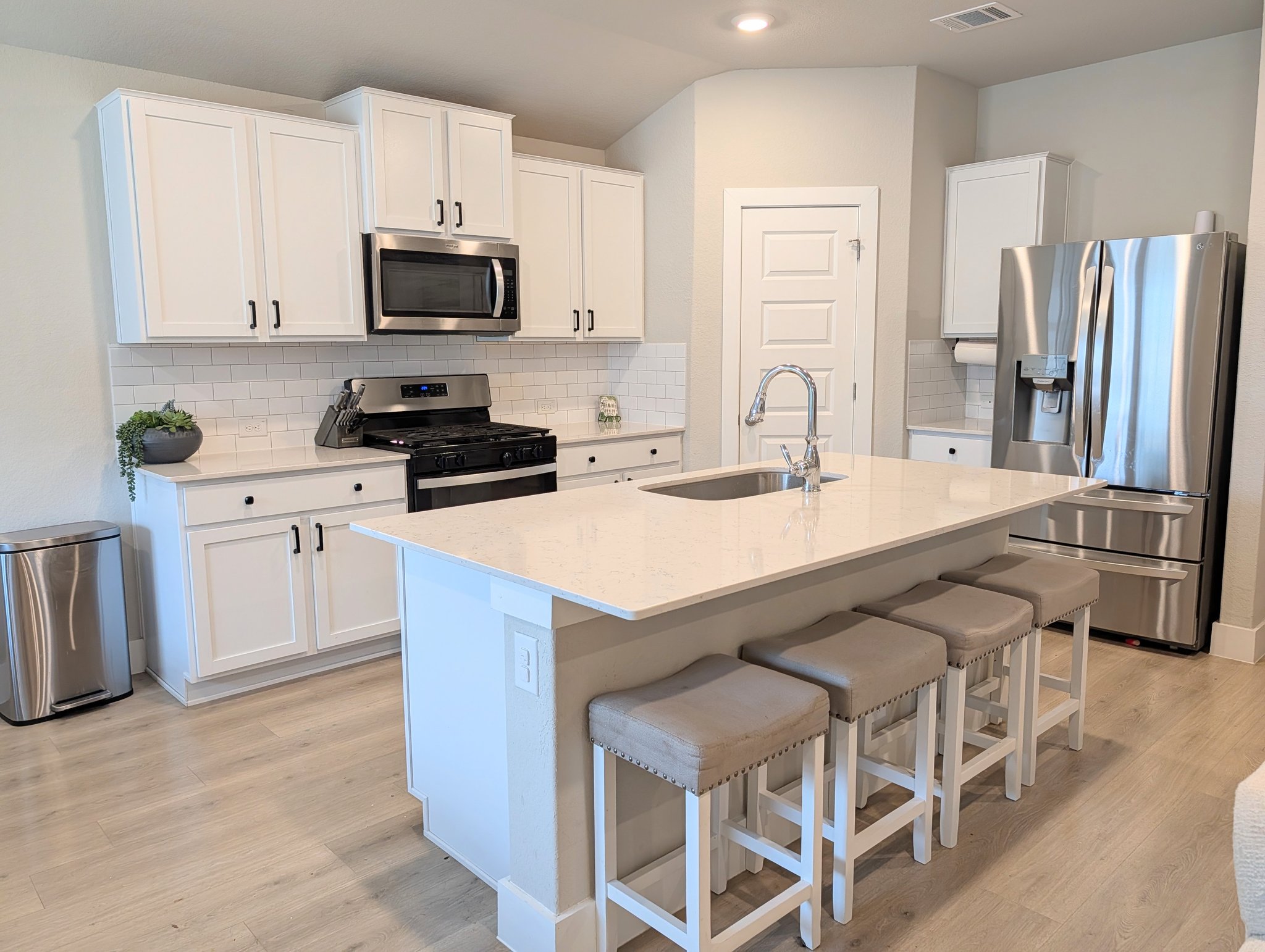 San Antonio House: 5627 Jewel Curv