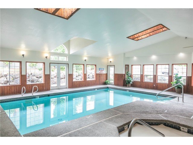 Lynnwood Condo: 16817 Larch Way