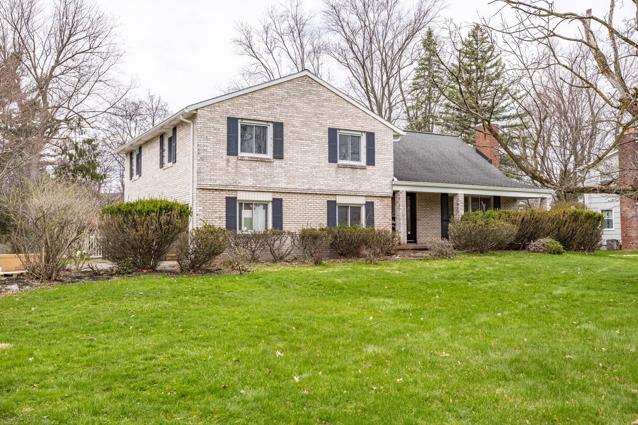 Pittsford House: 10 Stuyvesant Rd