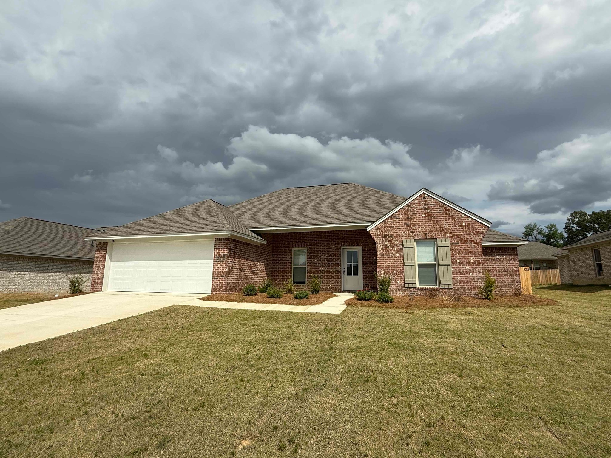 Canton House: 116 Madisonville Dr