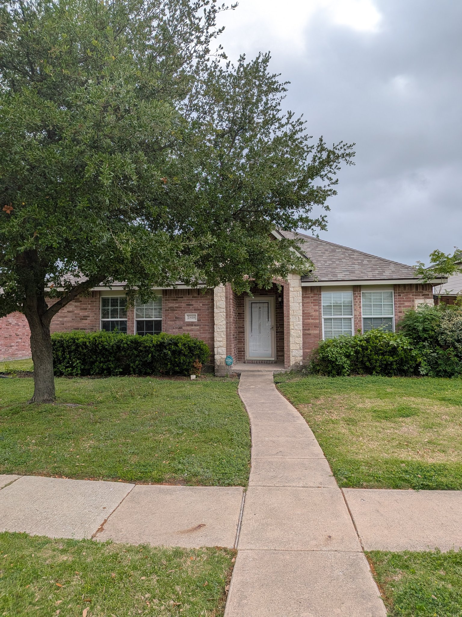 Wylie House: 2818 Meadow Bluff Dr