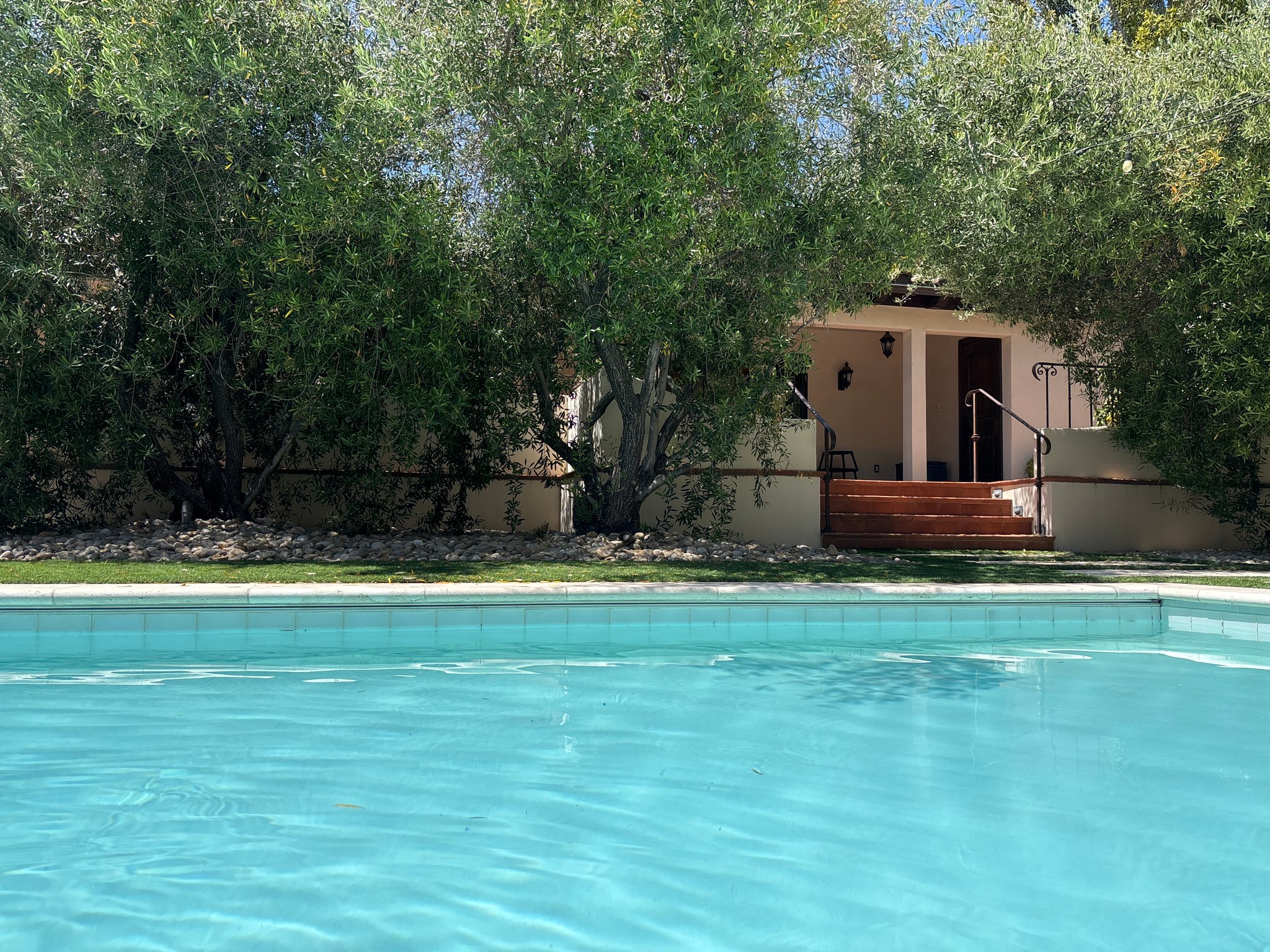 Beverly Hills House: 721 N Sierra Dr