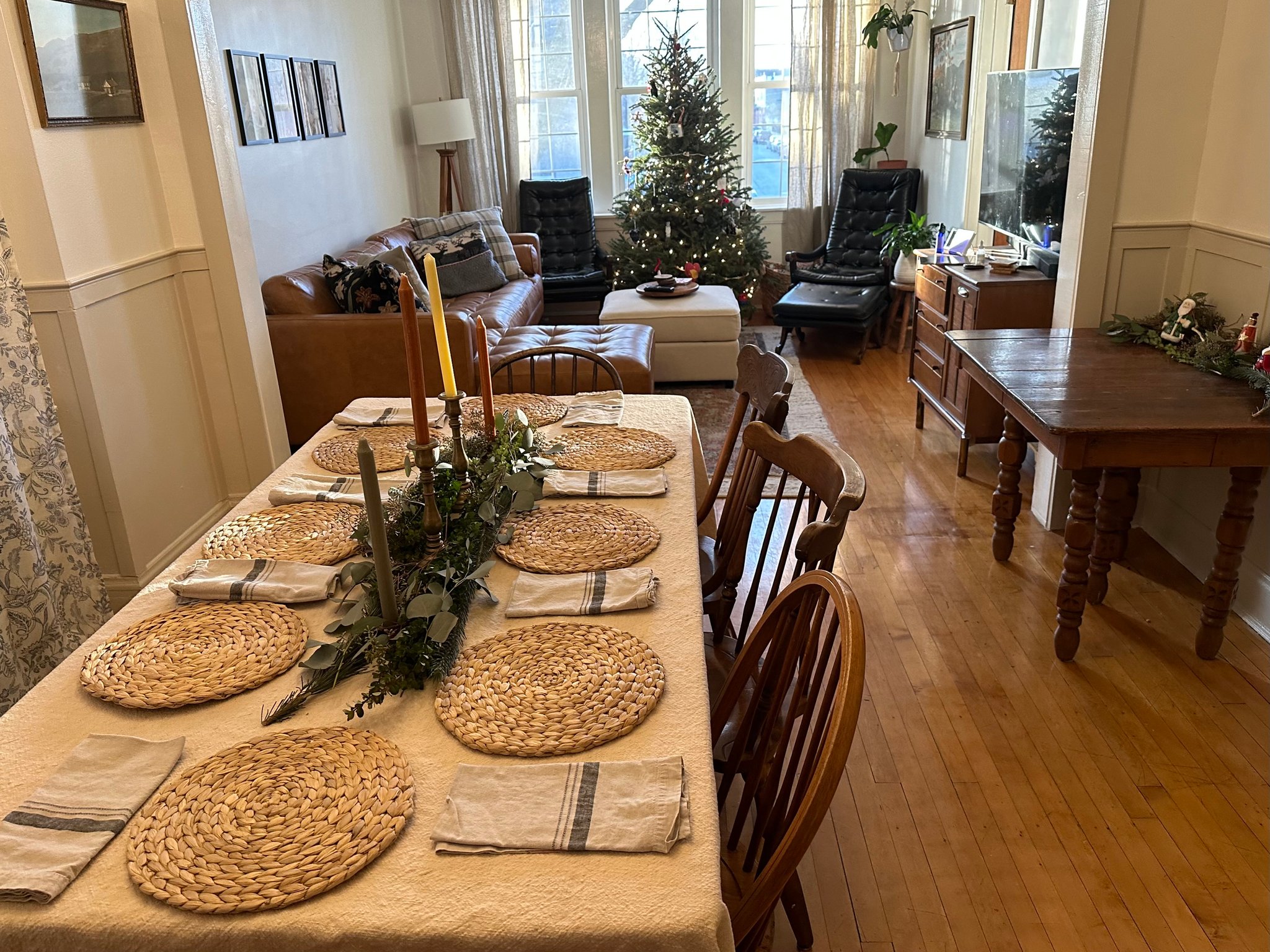 chicago Apartment: 2333 South Hoyne Avenue