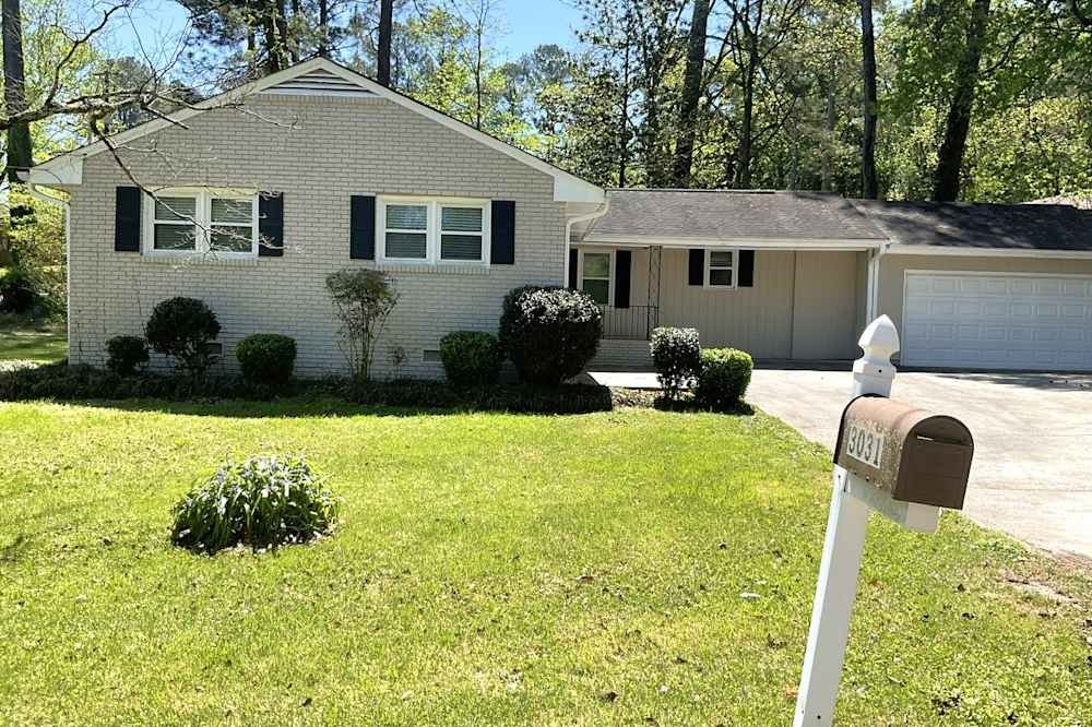 east point House: 3031 Remington St,