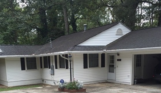 Atlanta House: 199 Lake Dr