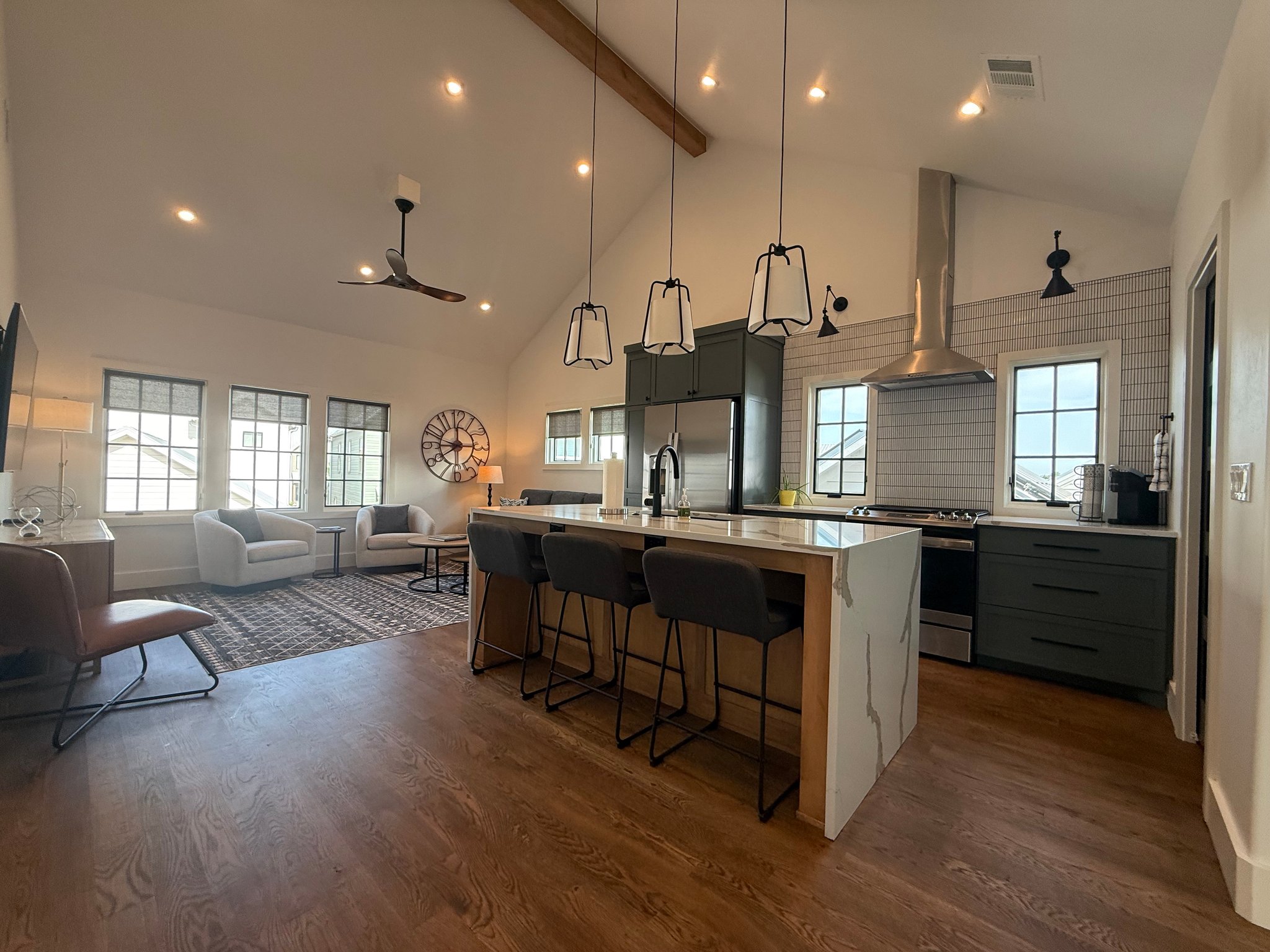 Oklahoma City Other: 1921 Runway Blvd