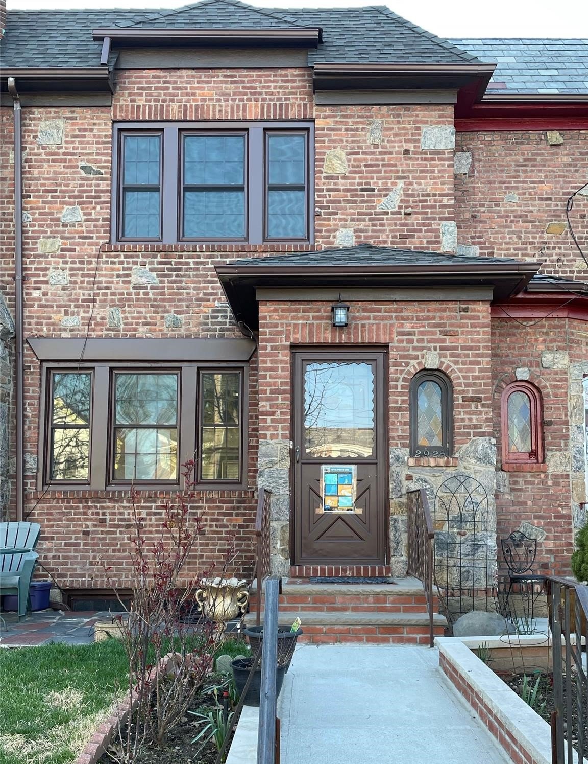Flushing House: 2928 163rd Street