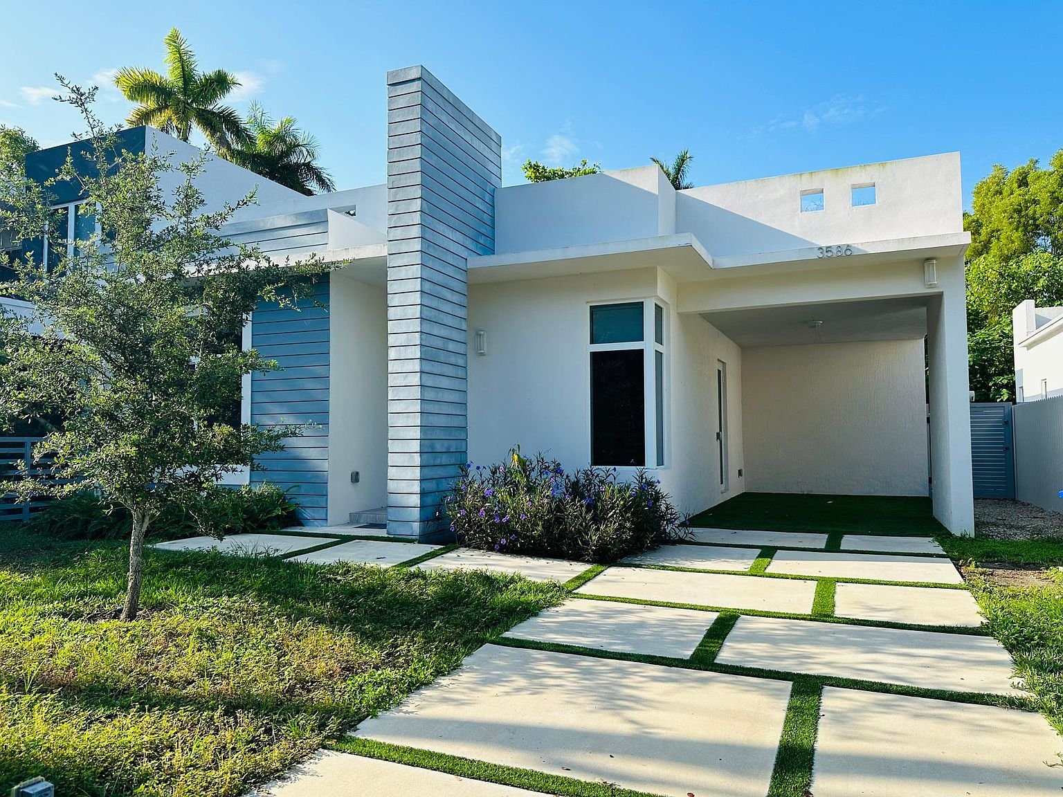 Miami House: 3586 Franklin Ave