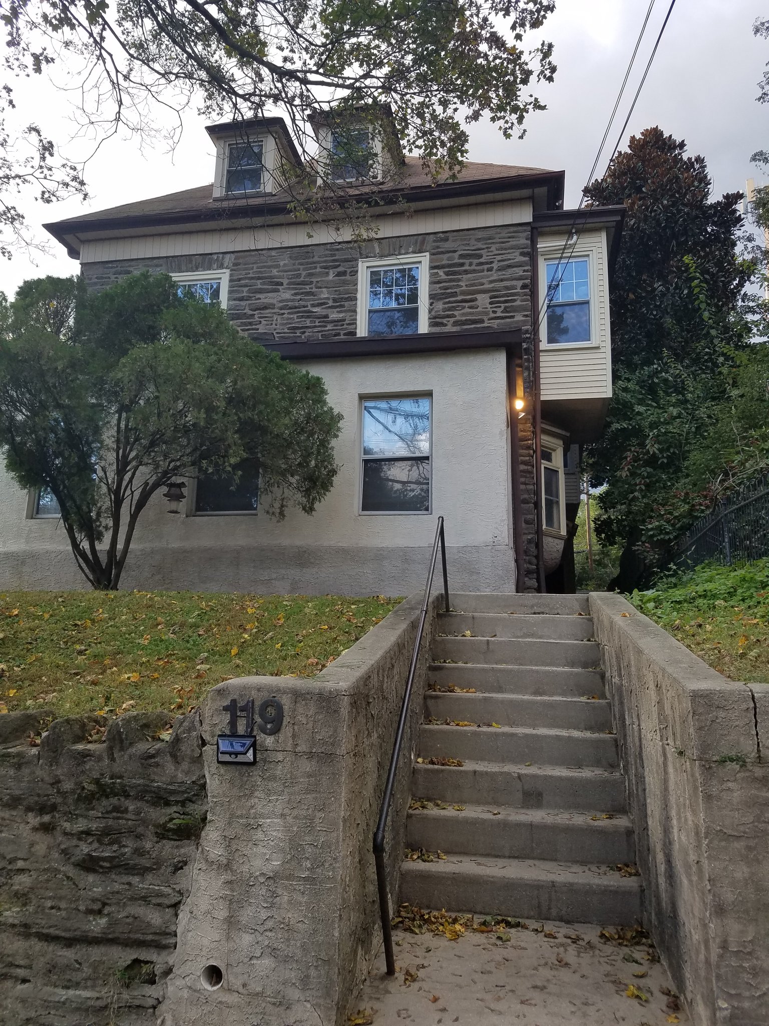 Philadelphia Apartment: 119 E Mt.Airy Avenue