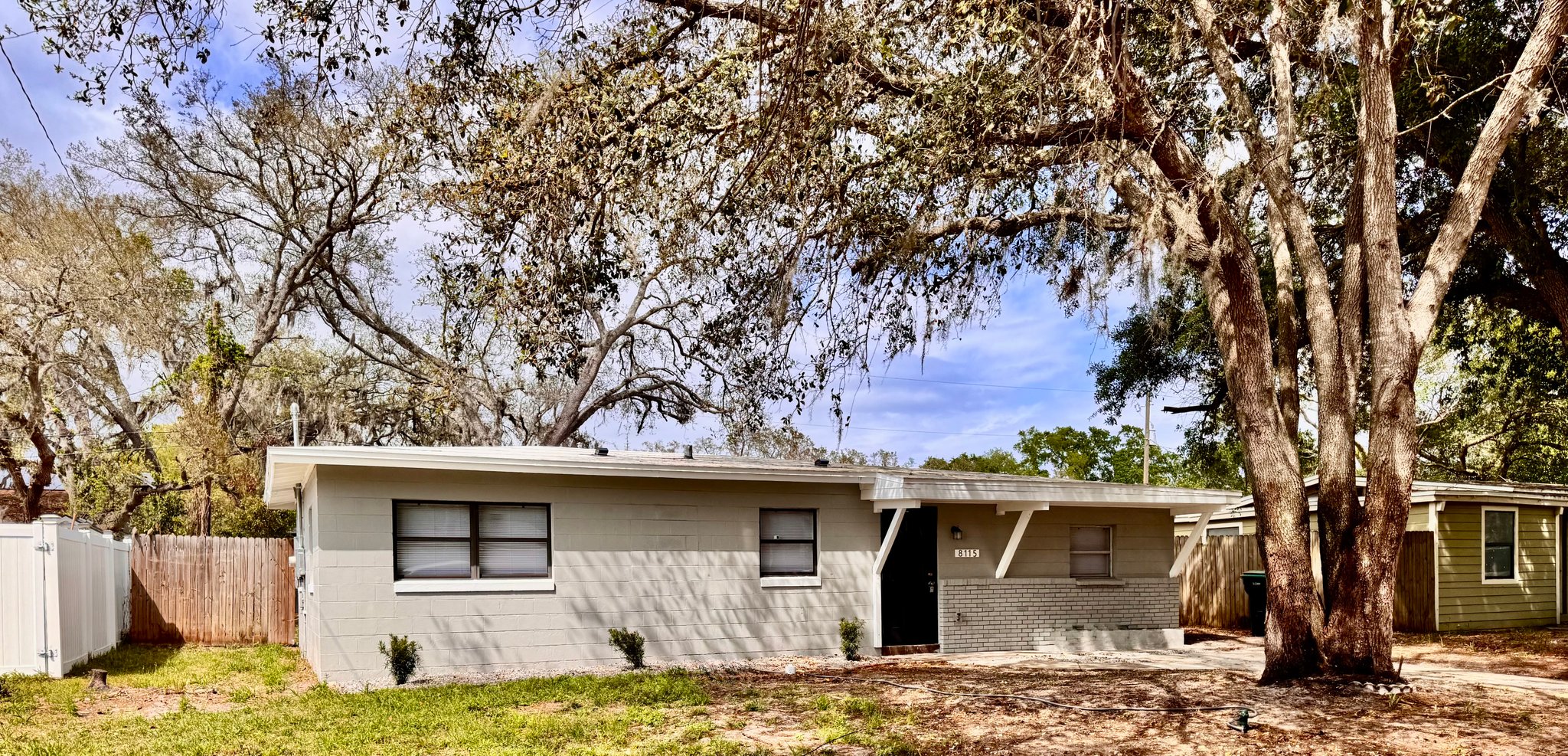 Orlando House: 8115 Dominguin St