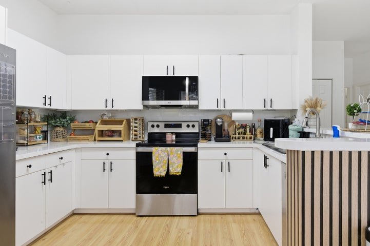 Lake Worth House: 7657 Thornlee Drive