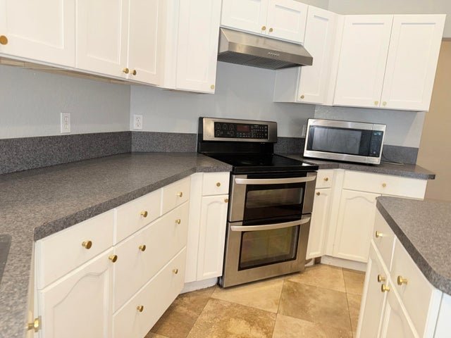 West Palm Beach House: 7534 Coconut Boulevard