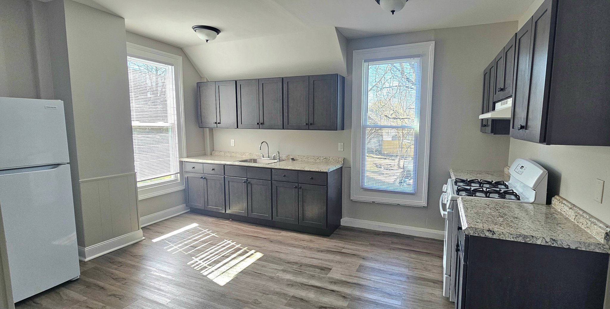 New Haven Apartment: 515 Quinnipiac Ave