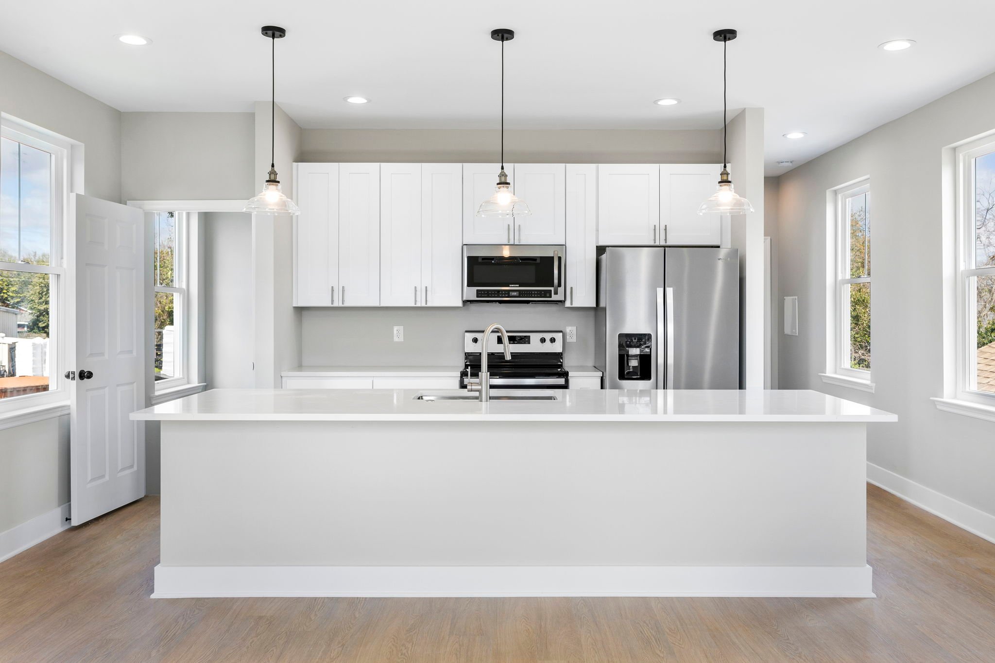 North Charleston House: 2028 Arbutus Ave