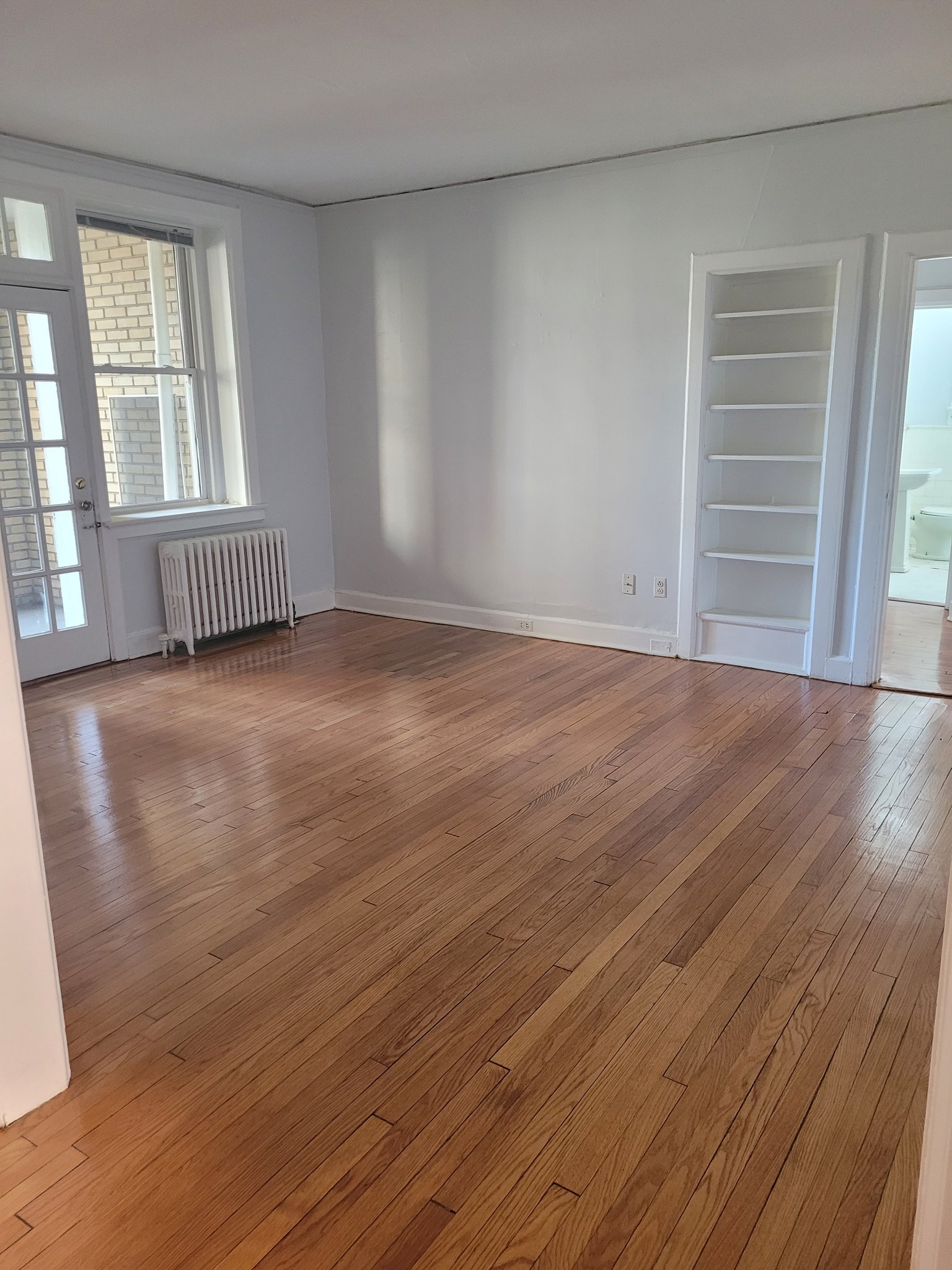 Norfolk Apartment: 1611 Hampton Blvd