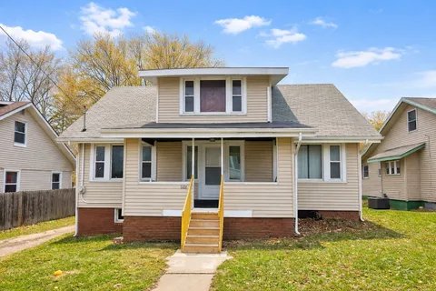 Des Moines House: 1106 Arthur Ave