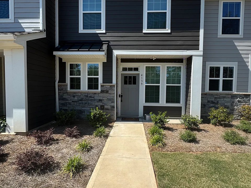 Charlotte Townhome: 4139 Walking Ridge Lane