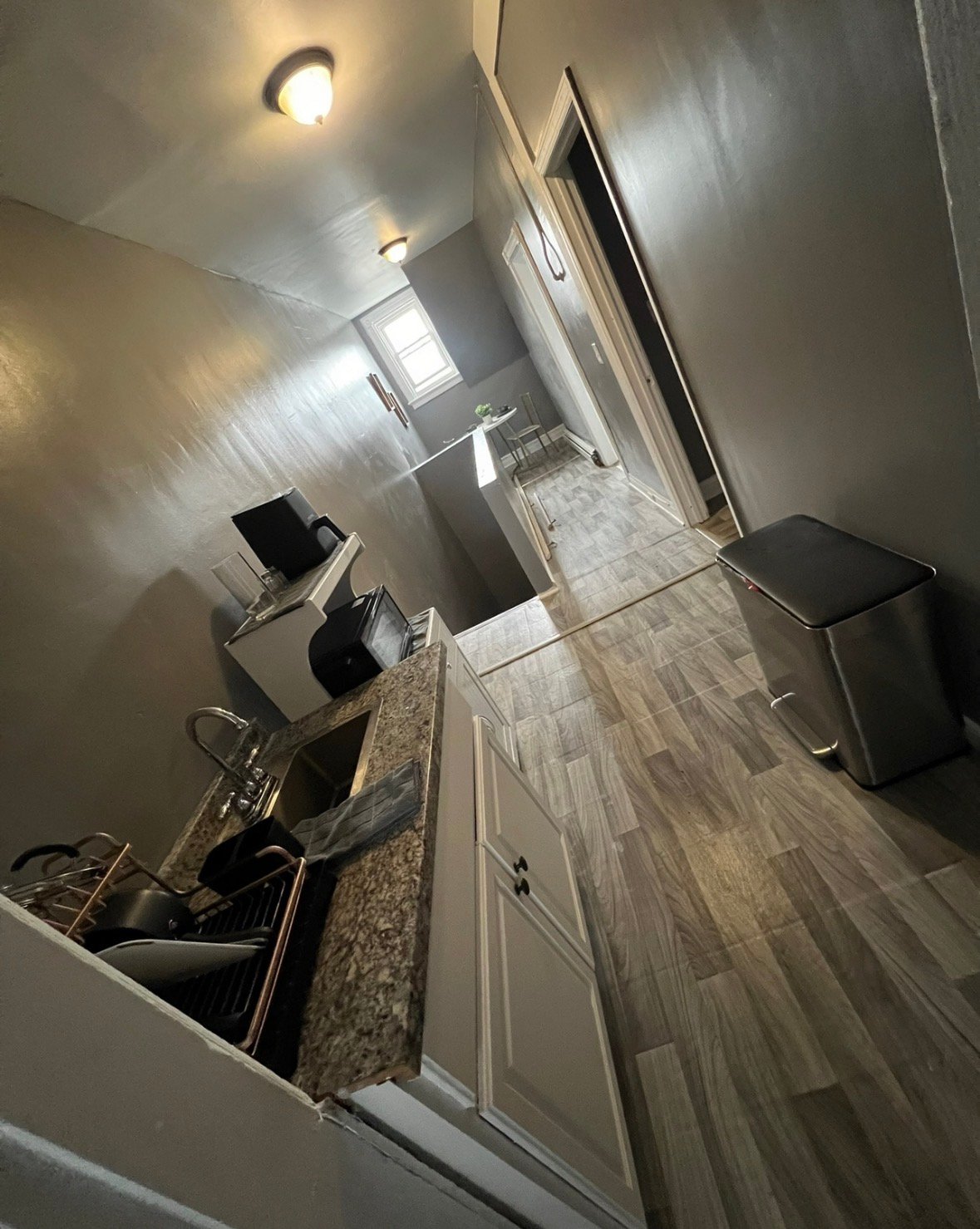 Newark Apartment: 779 Lake St