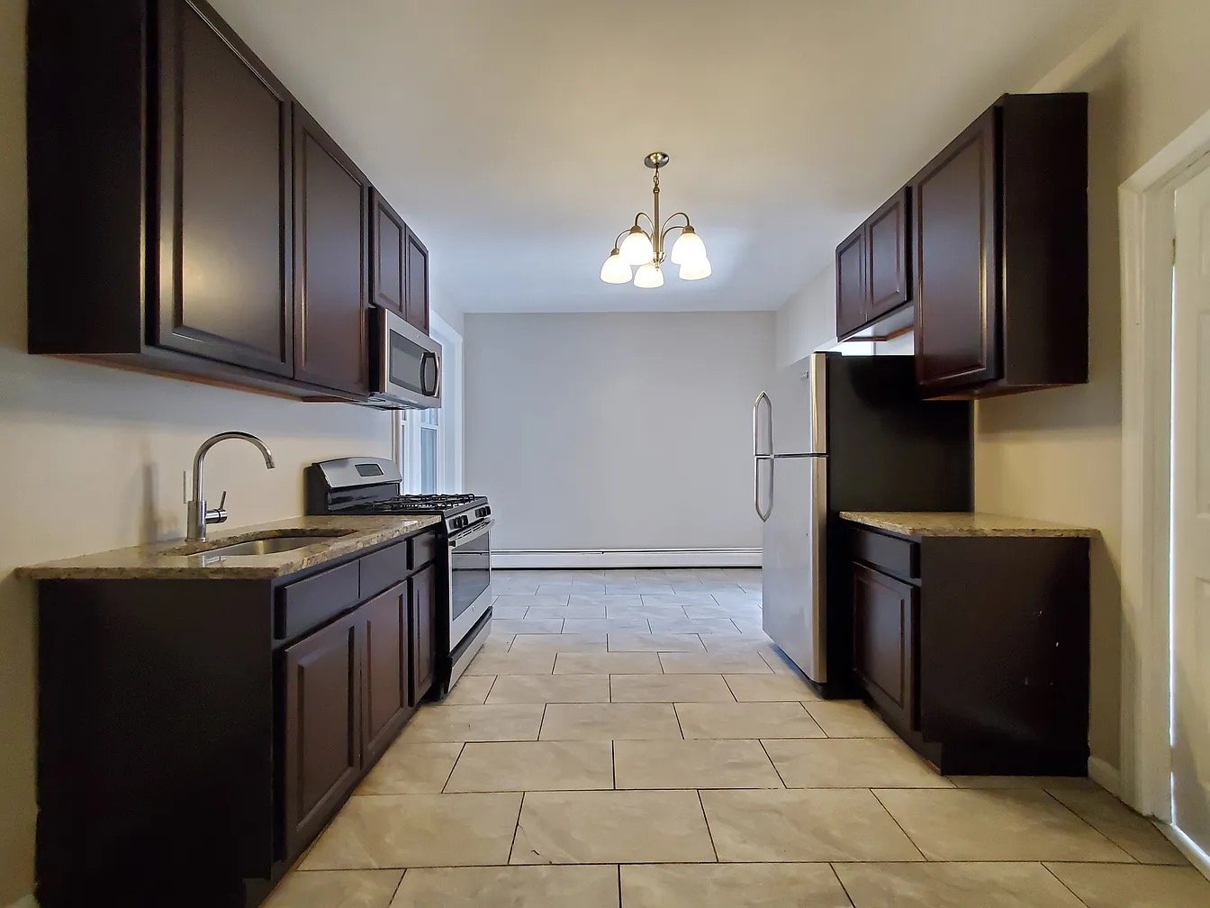 Jersey City Apartment: 233 Fowler Ave #1E, Jersey City, NJ 07305