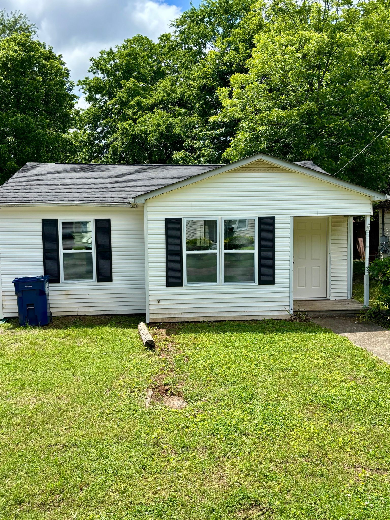 Huntsville House: 2207 Swanson Court NW