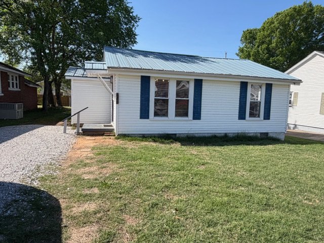 Florence House: 503 Collier Ave