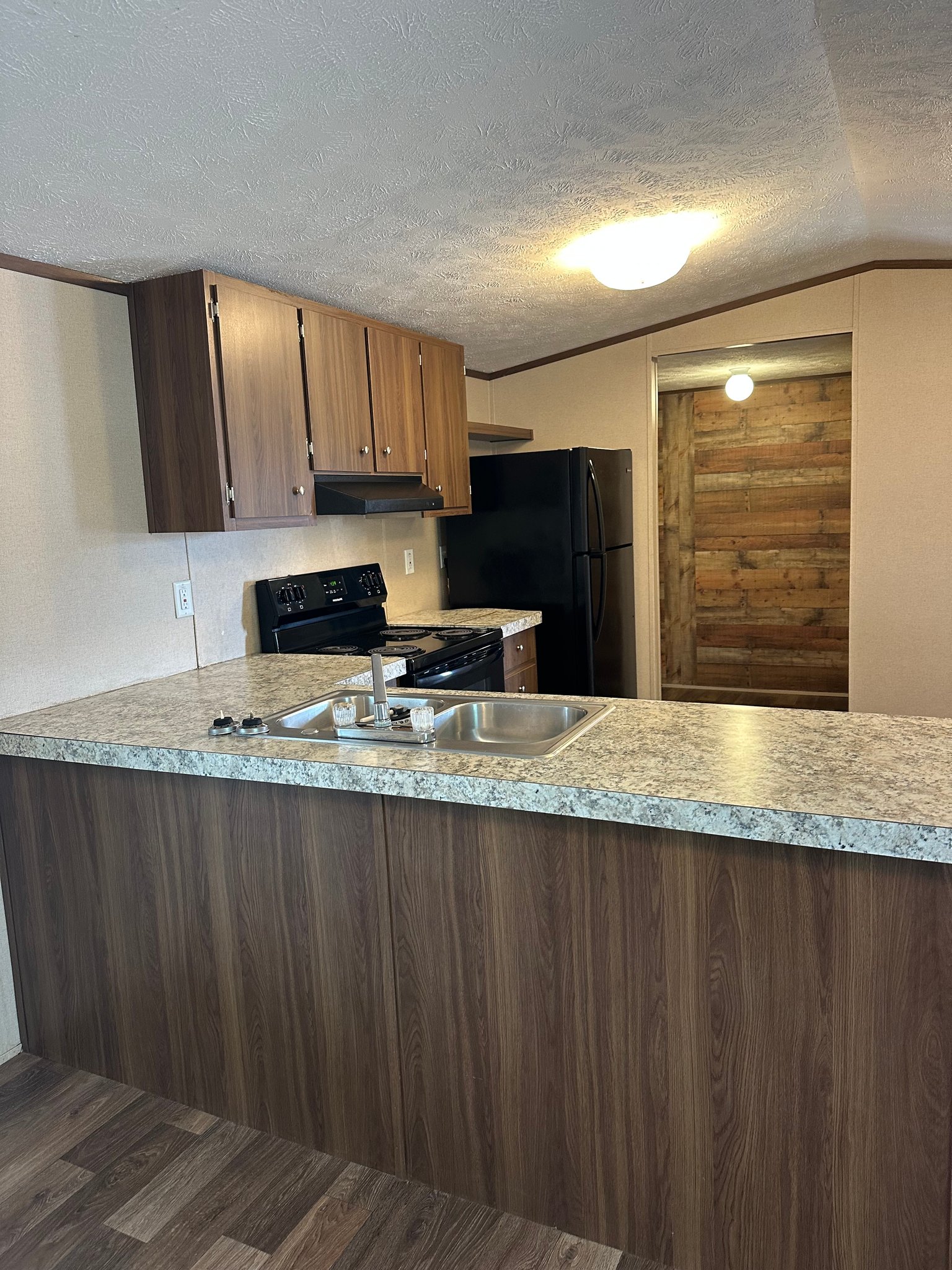 Knoxville Other: 833 Lovell Rd