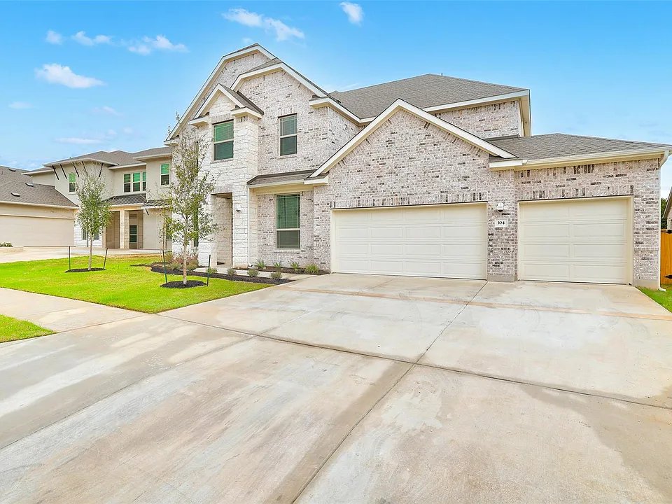 Georgetown House: 104 Rocky River Rd