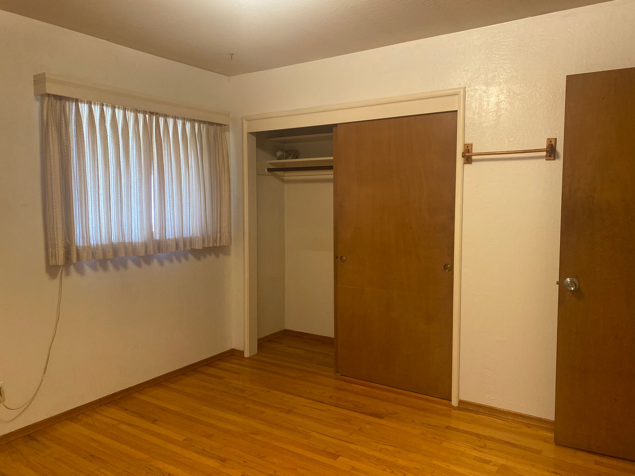 Sacramento House: 4007 39th avenue