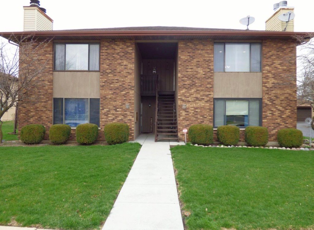South Elgin Condo: 1114 Manchester Ct