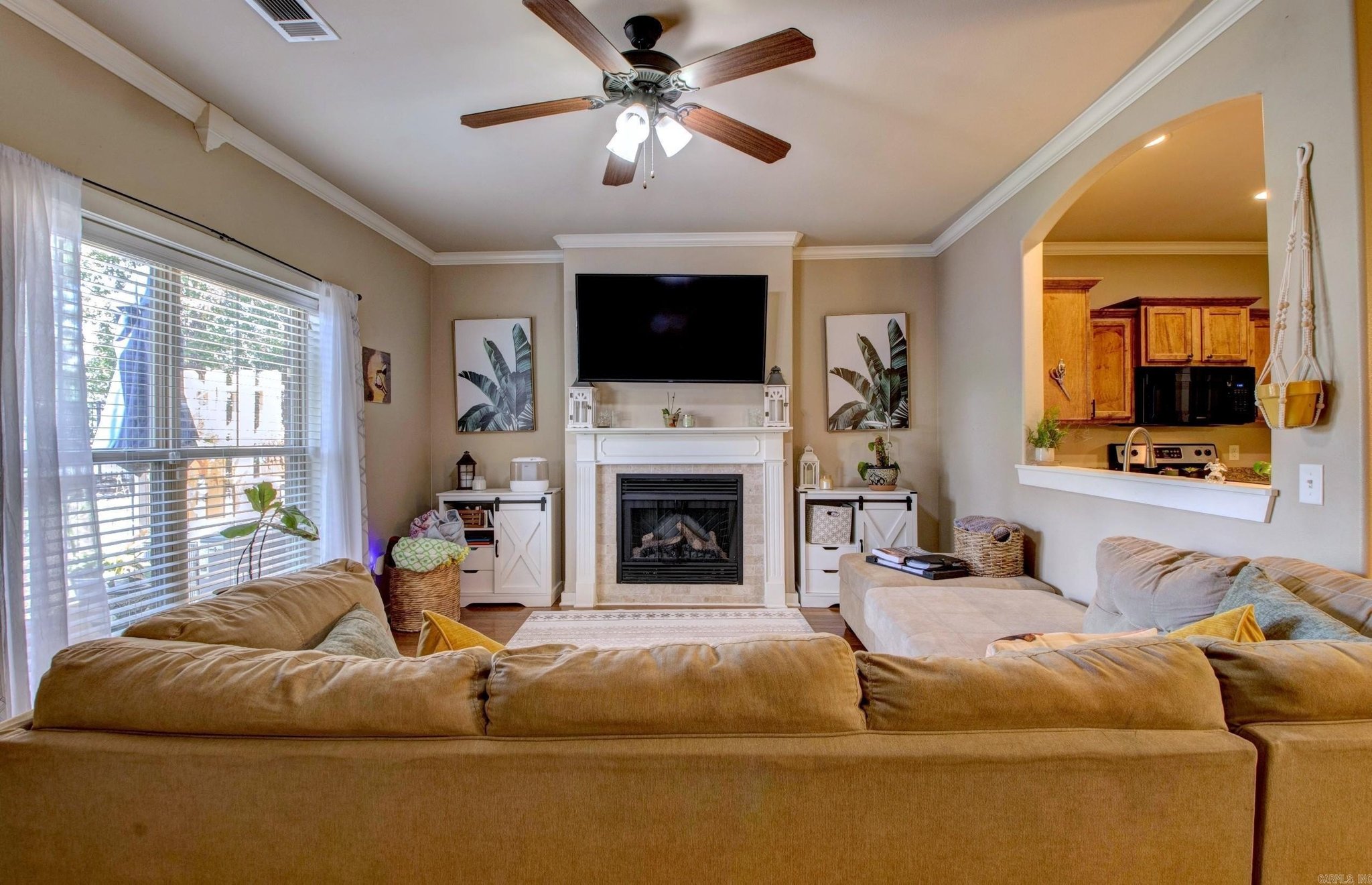 Maumelle Townhome: 204 Tivoli Ln