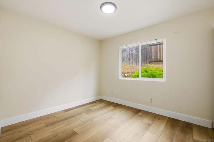 San Diego House: 8921 Revelstoke Way