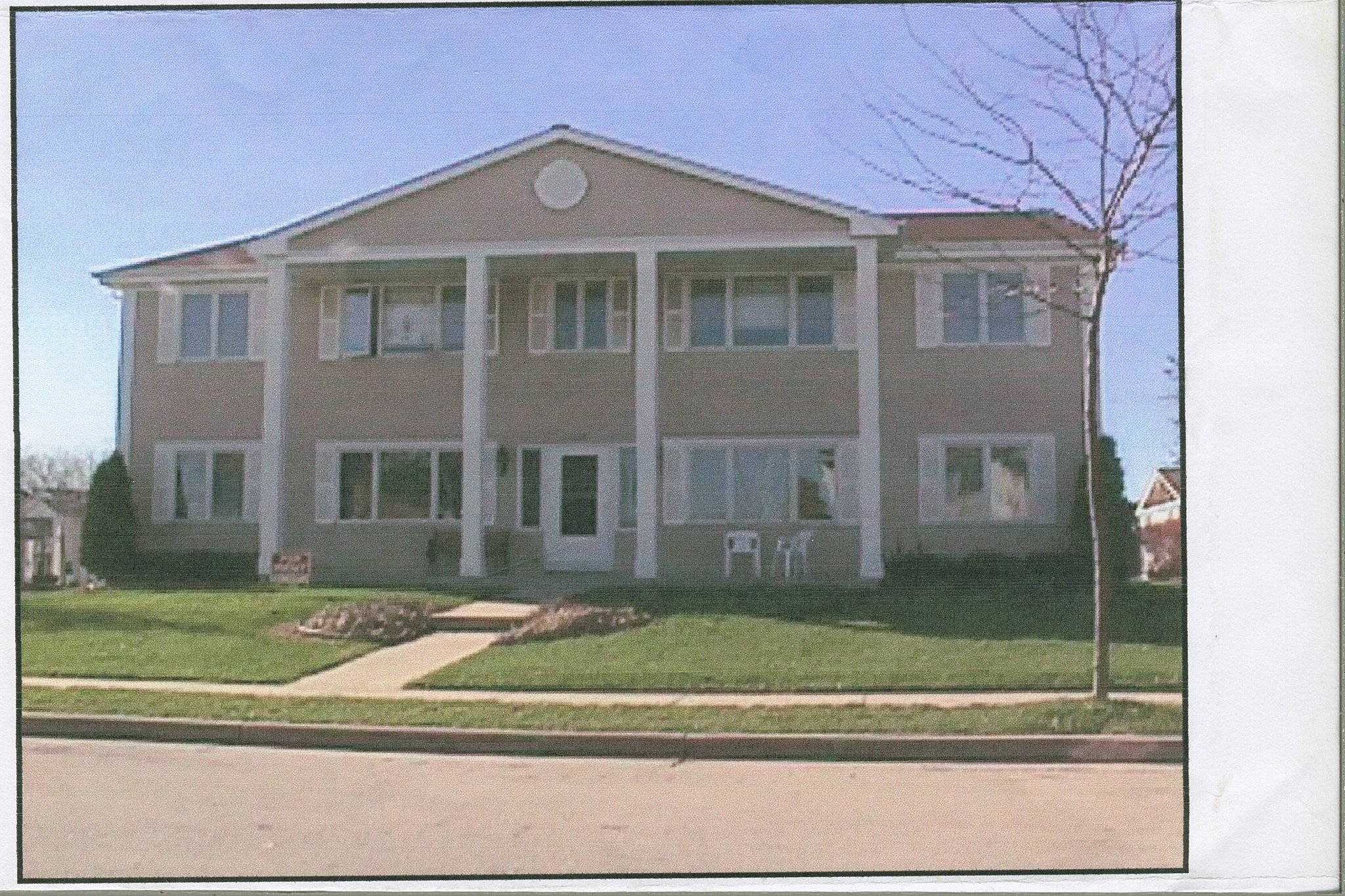 Waukesha Apartment: 2051 Cliff Alex Ct S