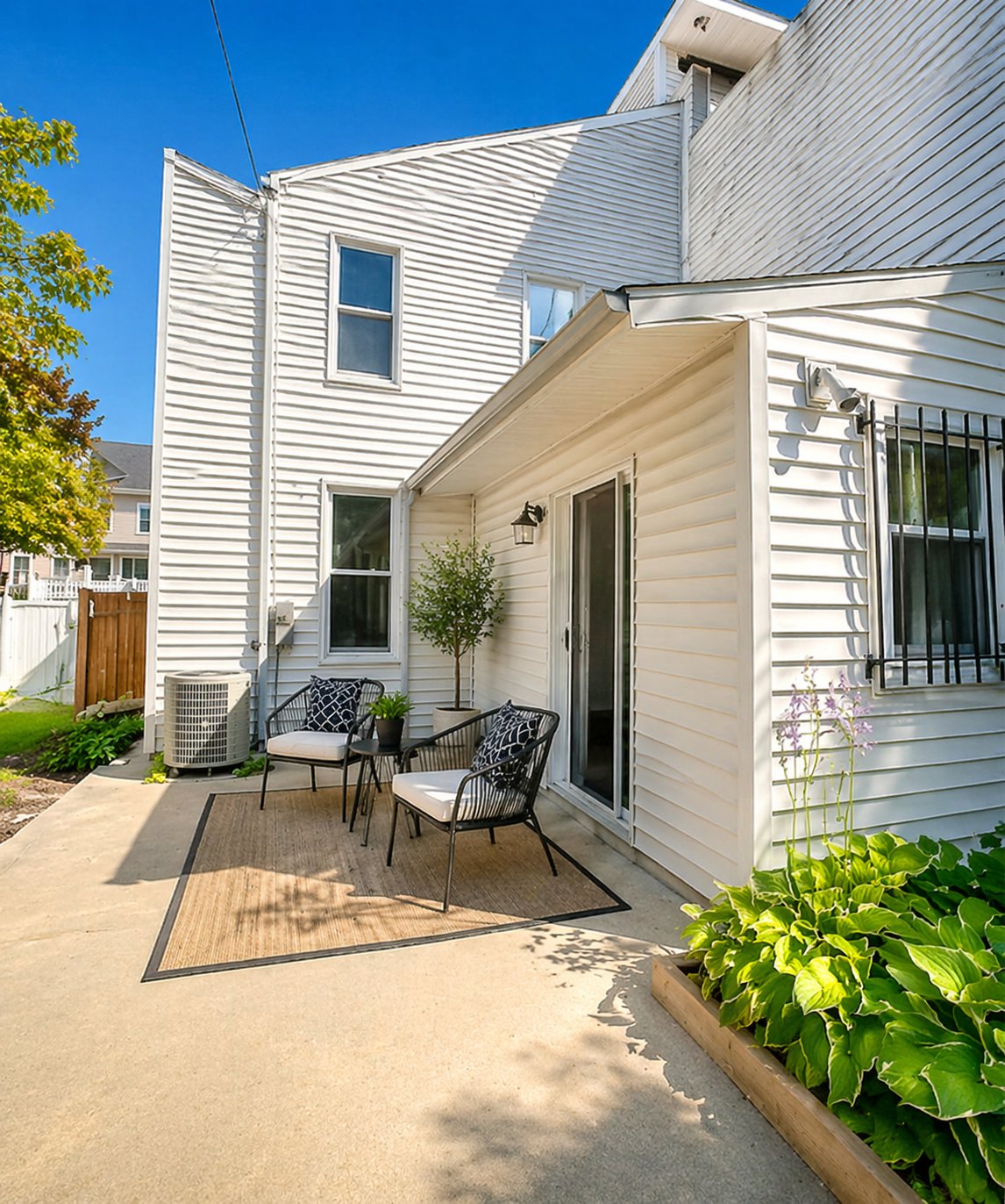 Pittsburgh House: 1411 W North Ave