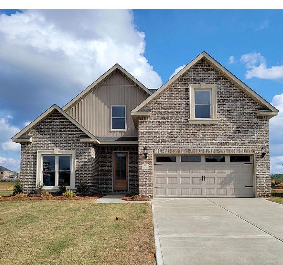 Bonaire House: 601 Jeffery Thomas Dr