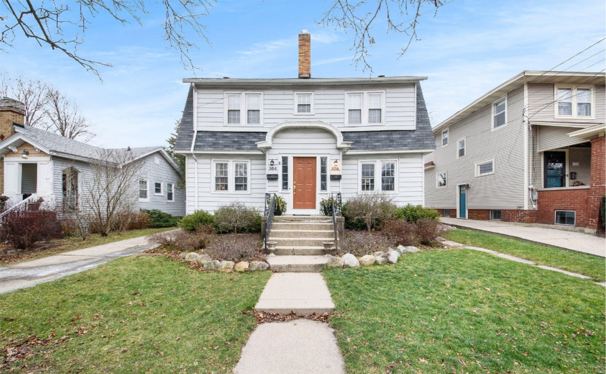 Grand Rapids Multiplex: 536 Lovett Ave SE