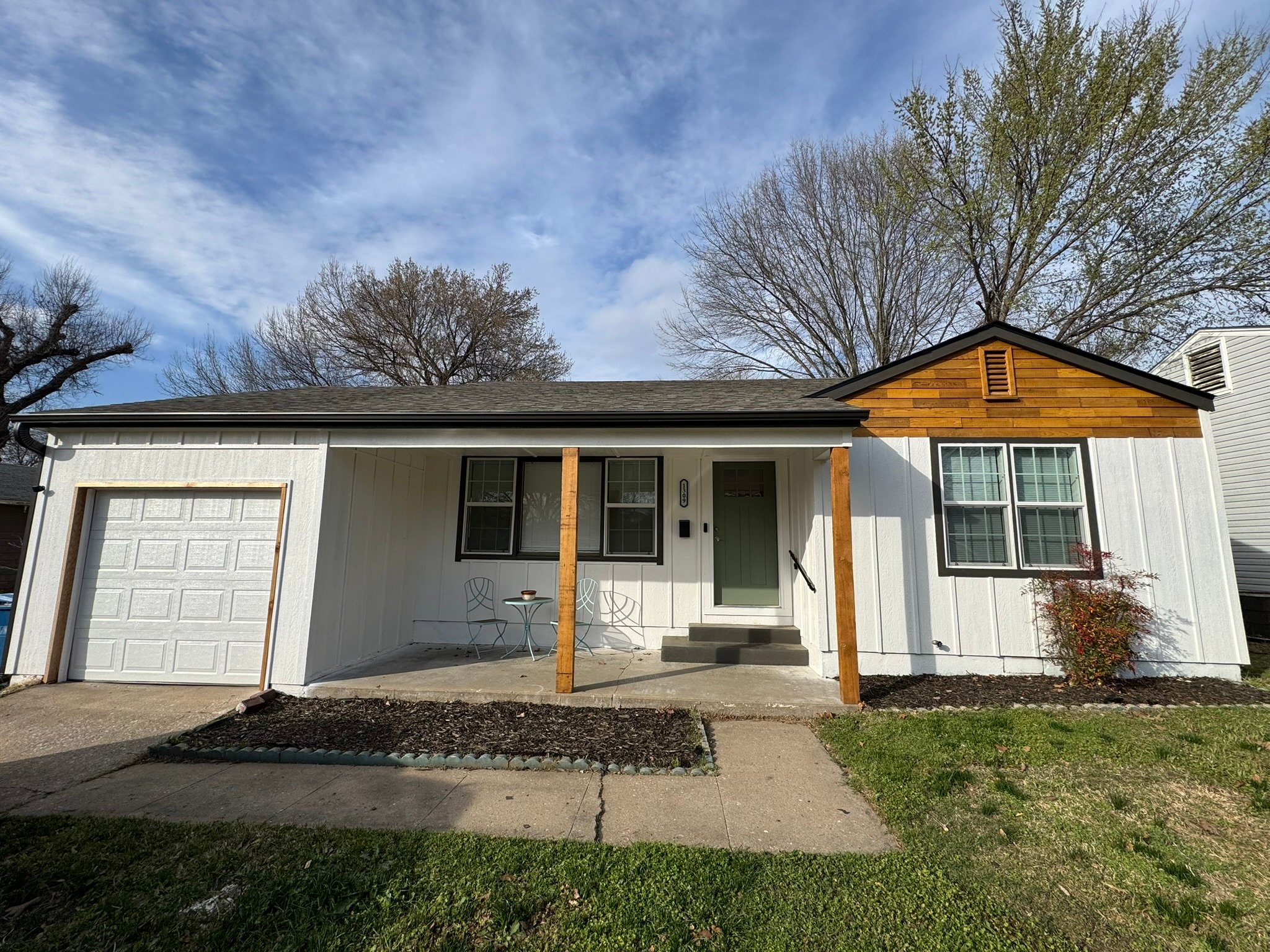 McAlester House: 1309 E Seminole Ave