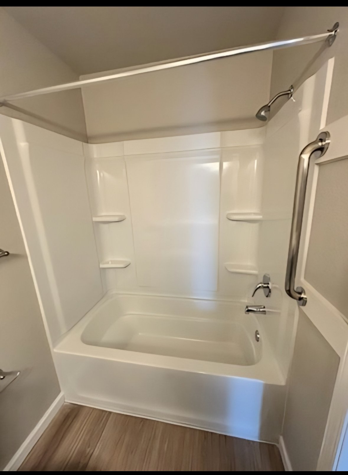 Coffeyville Apartment: 701 Lewark