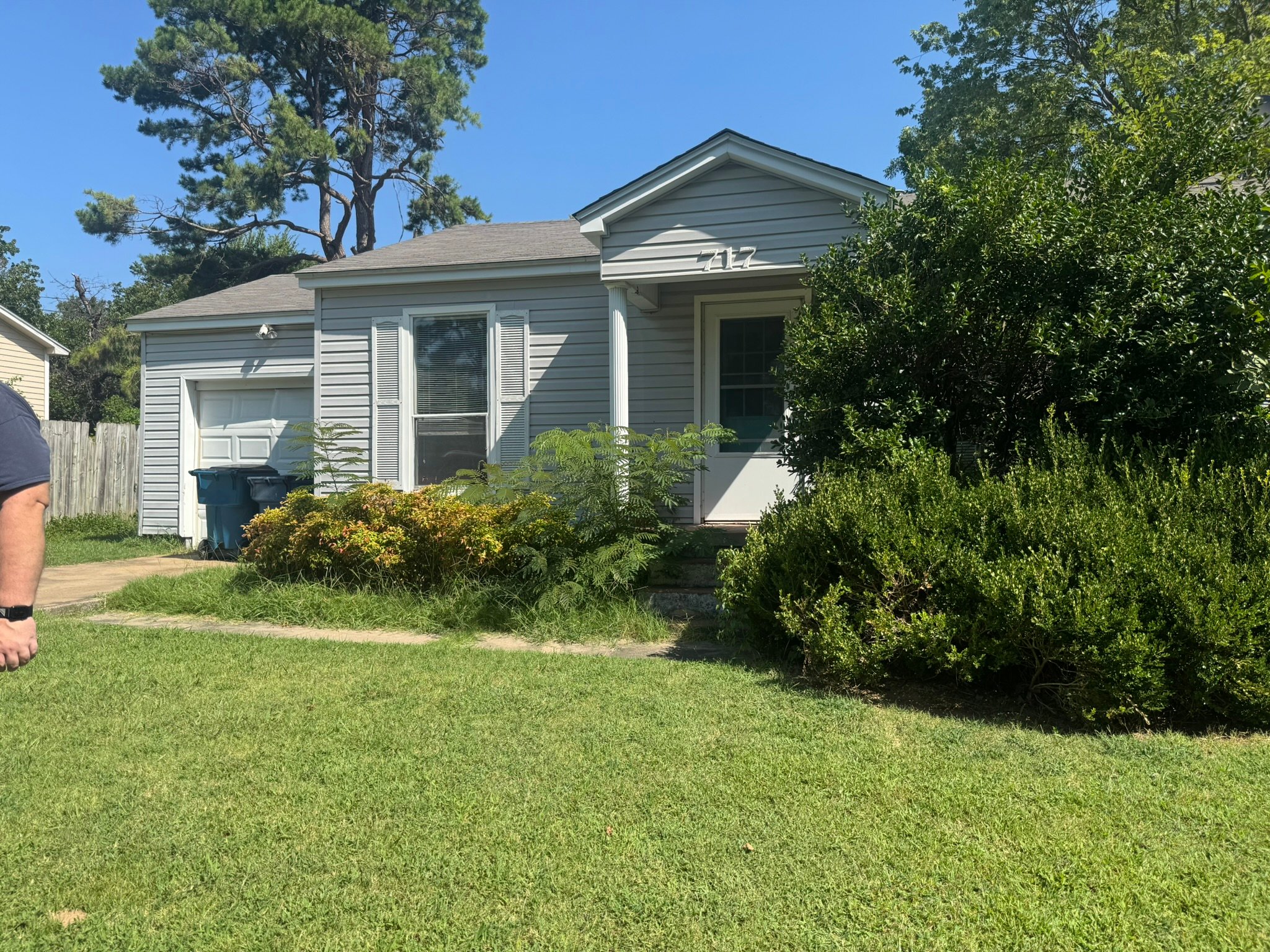 McAlester House: 717 E Indiana Ave