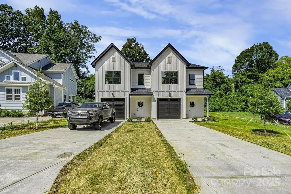 Charlotte Townhome: 3127 Columbus Cir