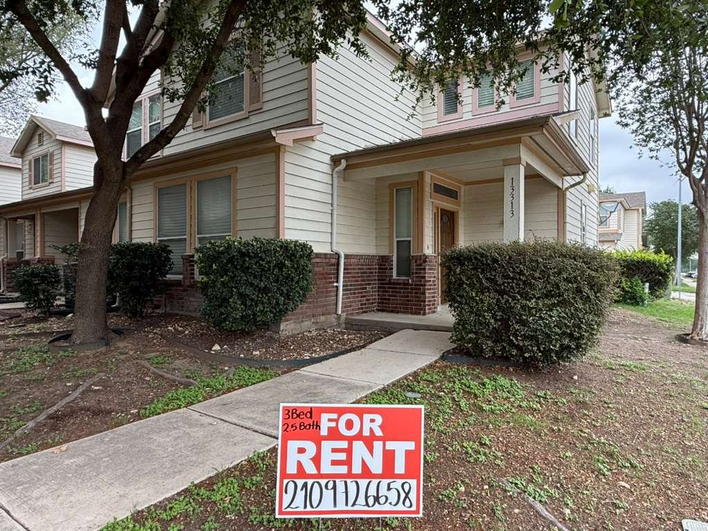 San Antonio House: 13313 Bristow Dawn