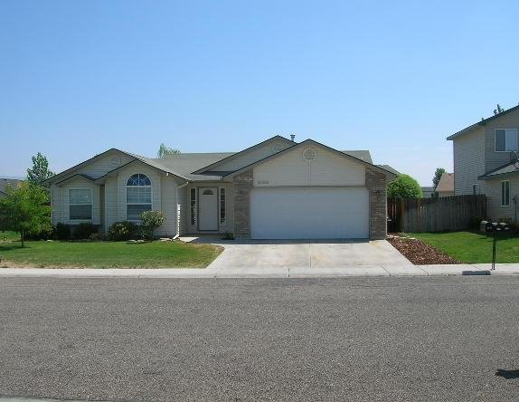 Boise House: 2108 S Linda Vista Pl