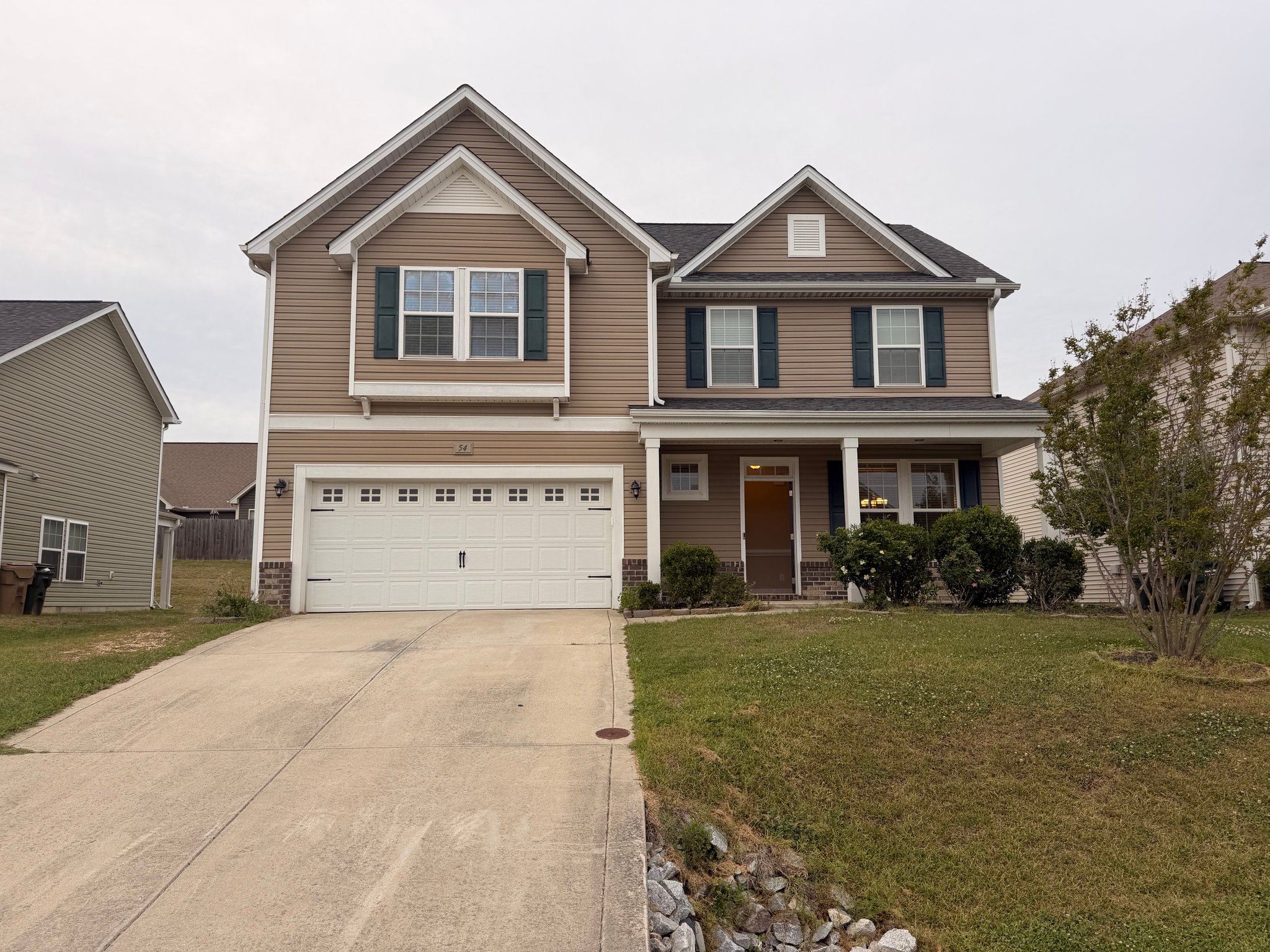 Clayton House: 54 Green Willows Dr