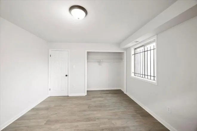 Washington Townhome: 403 Columbia Rd NW