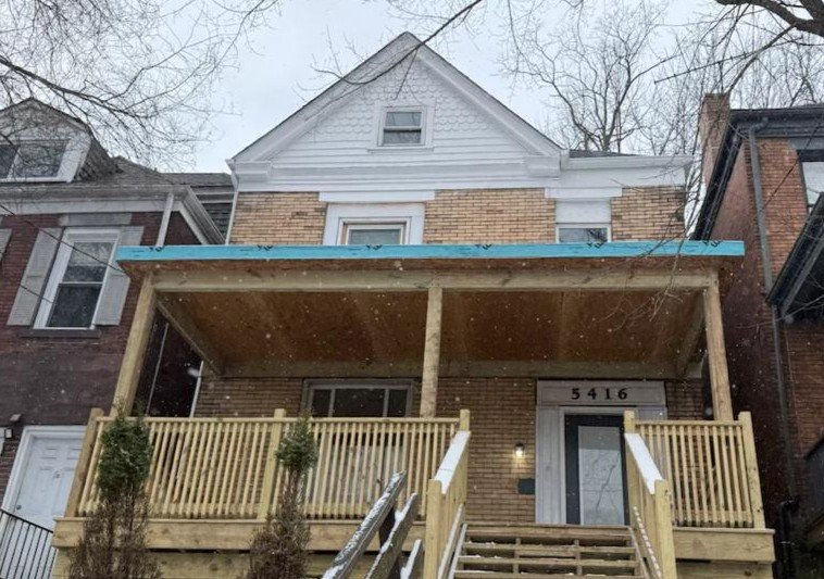 Pittsburgh Multiplex: 5416 Black St