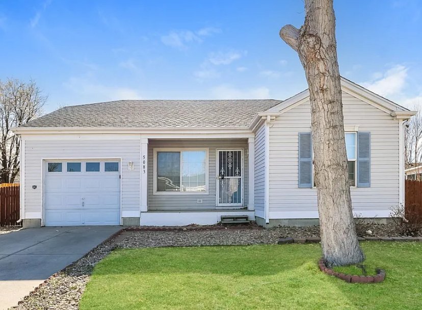 Denver House: 5083 Helena Ct